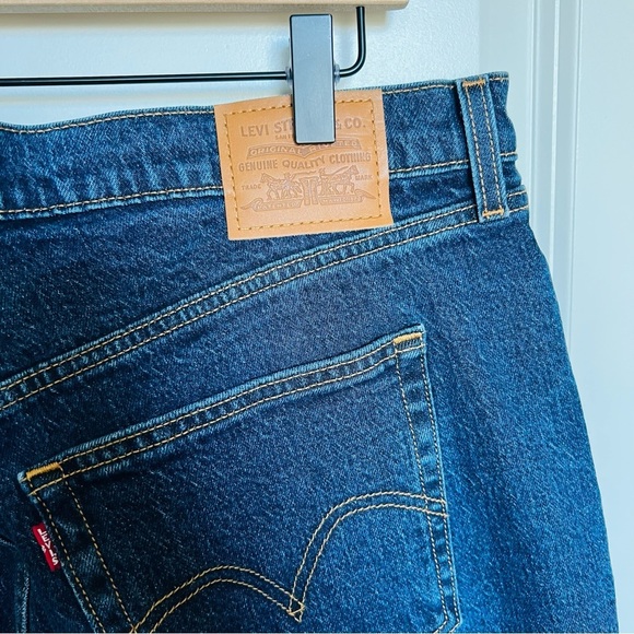 COPY - NWOT LEVI'S Wedgie Straight Fit Denim Jeans Dark Wash 16W - Picture 6 of 7